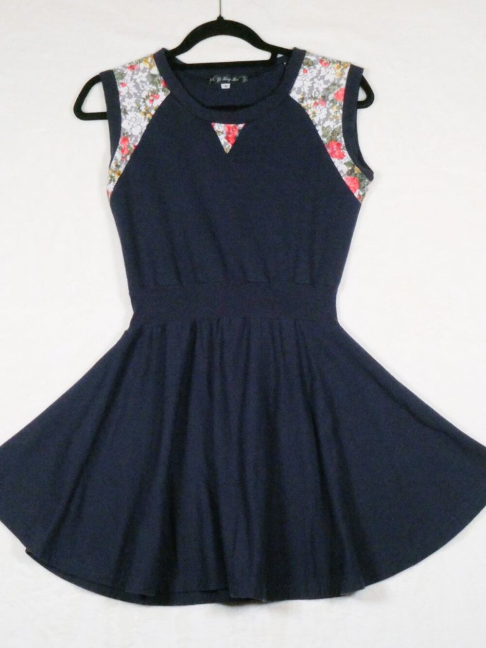Navy Blue & Floral Sleeveless Sweater Skater Mini Dress